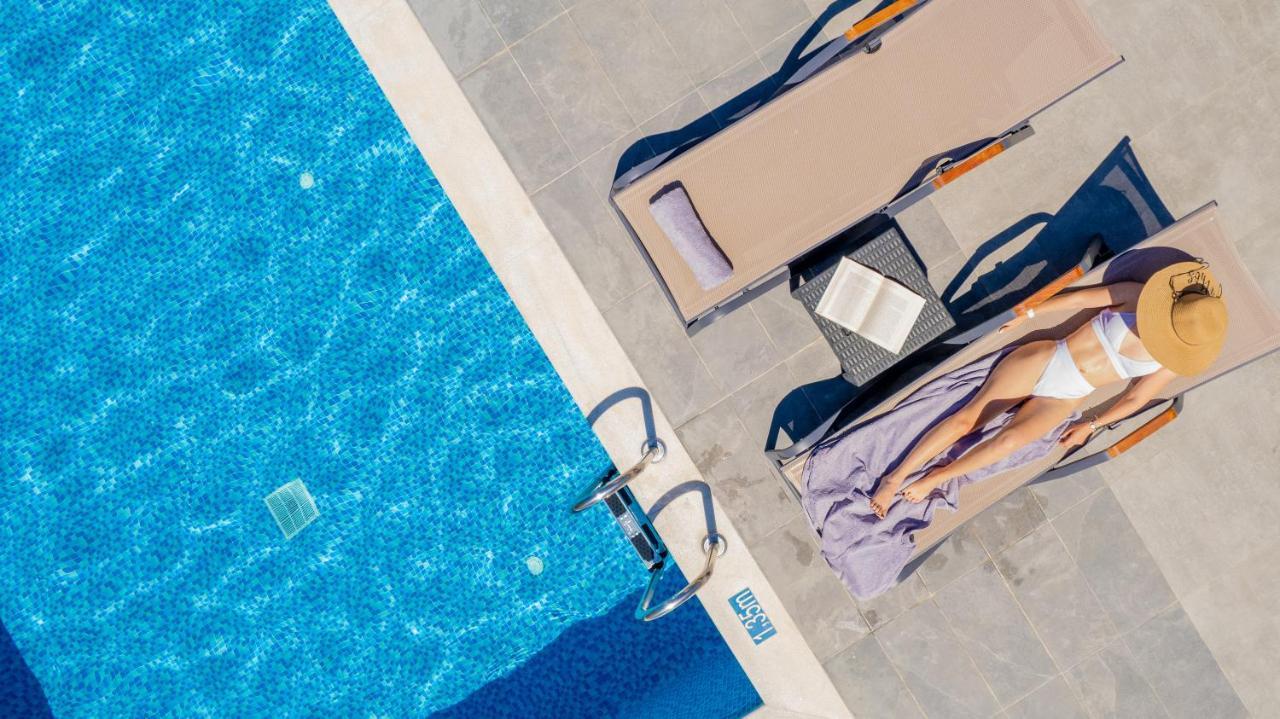 Luxury Villa Vanato & Pool Koukounaria ภายนอก รูปภาพ