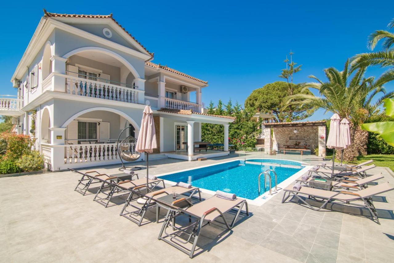 Luxury Villa Vanato & Pool Koukounaria ภายนอก รูปภาพ
