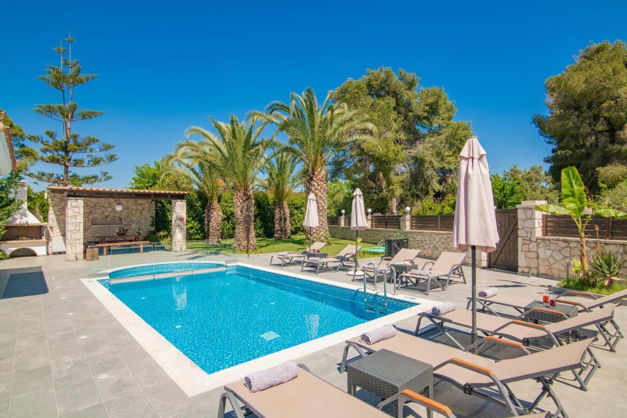 Luxury Villa Vanato & Pool Koukounaria ภายนอก รูปภาพ